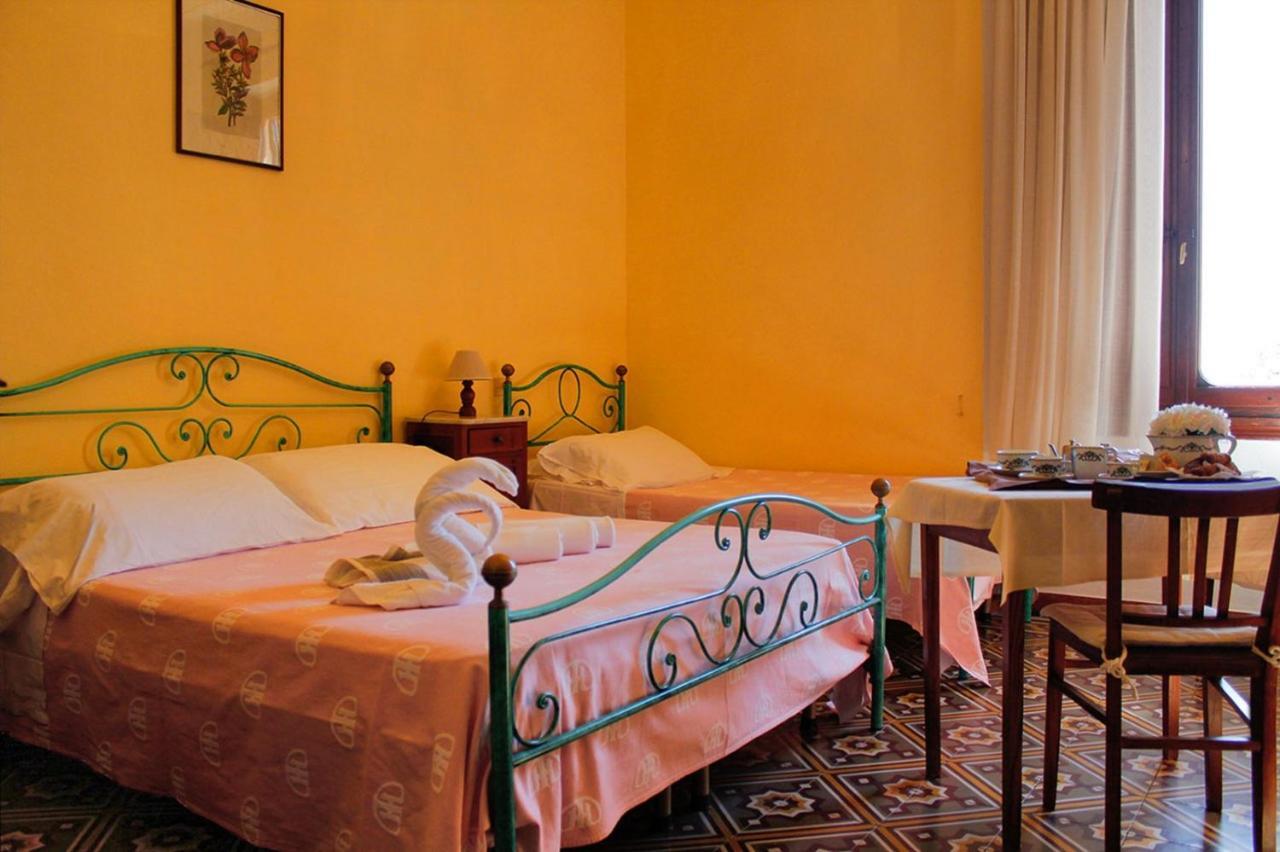 Albergo Miramare Castiglioncello Bagian luar foto